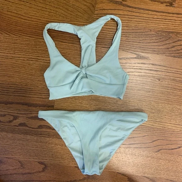 LSPACE suit top and bottom - Picture 4 of 4